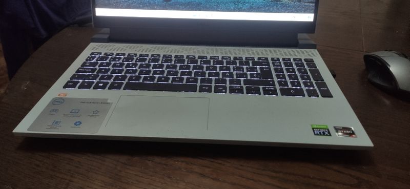 Portatil Dell G15 5515 afbeelding 3