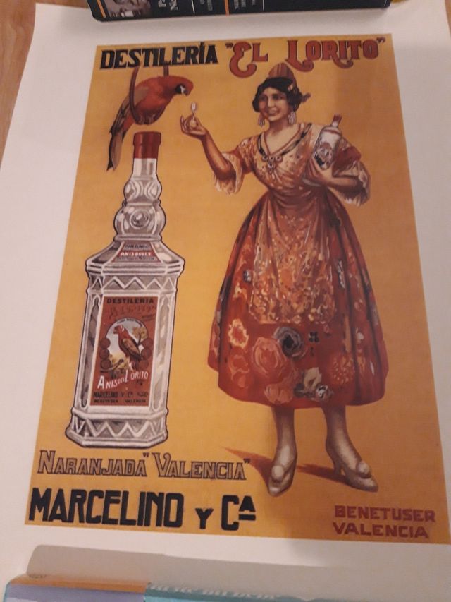 Lámina Decorativa Destilería El Lorito