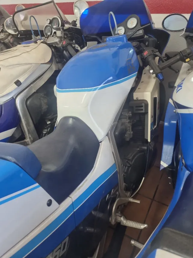 TRASTOS GSXR 750 1100.