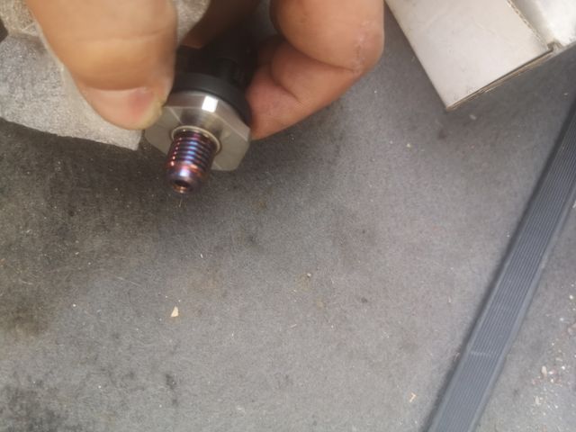 sensor rampa presión gasoil rail