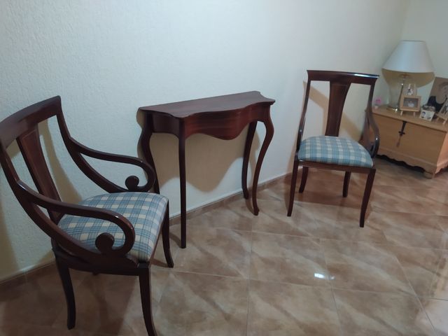 conjunto sillones y consola.