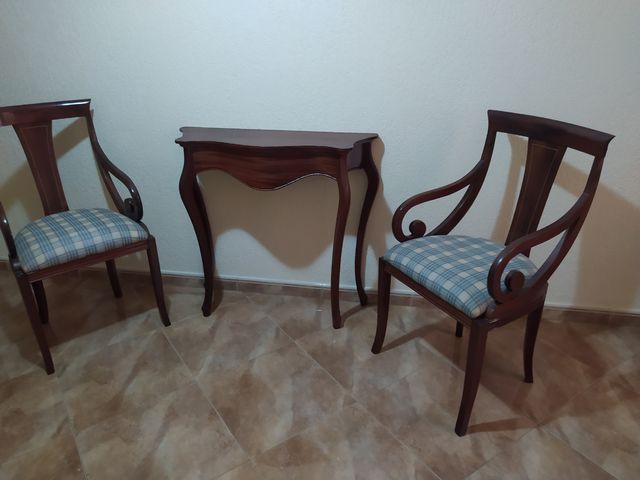 conjunto sillones y consola.