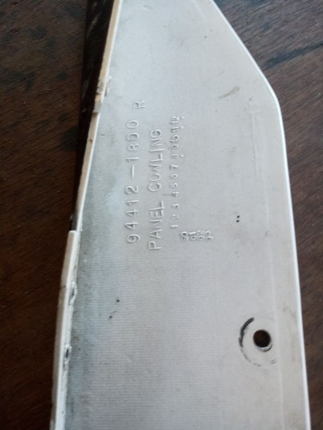 TAPAS CÚPULA GSXR 750.