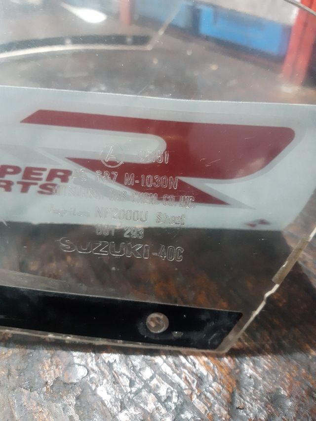 VISERA SUZUKI GSXR 85 - 92.