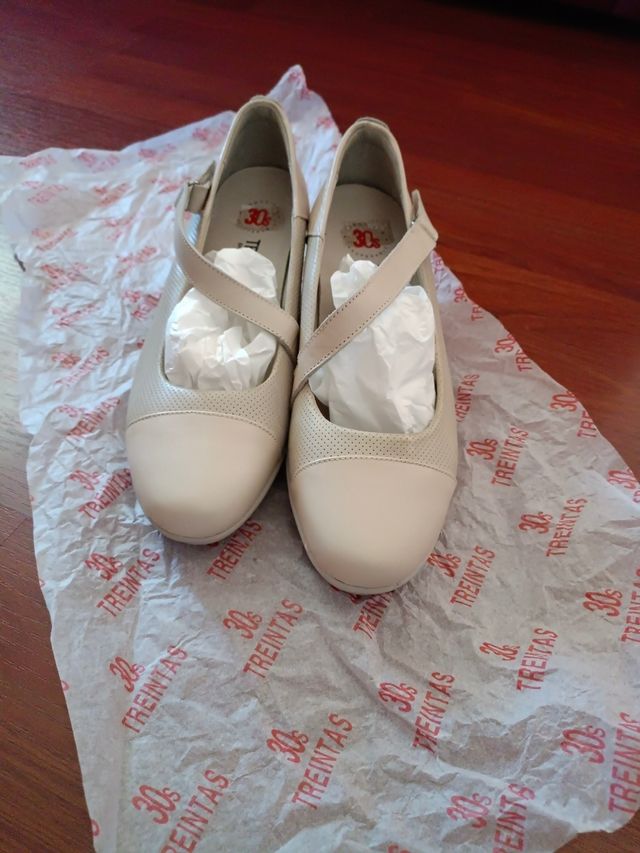 Zapatos Treintas N. 37.