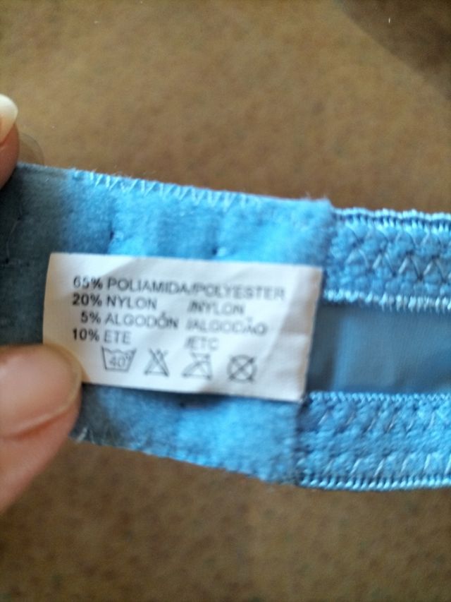 Coppia 2 reggiseni celeste e beige taglia 3