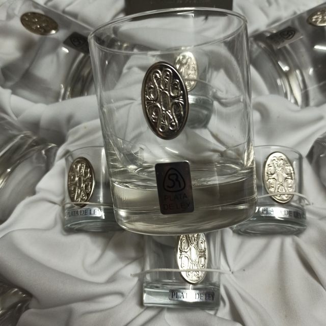 Juego de copas y chupitos Serra y Rami