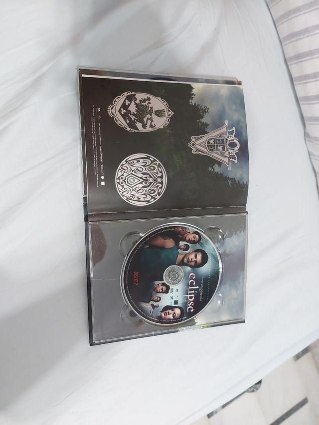 Libro edición especial Eclipse saga Crepúsculo