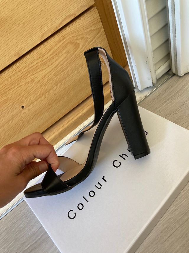 Zapatos negros de fiesta