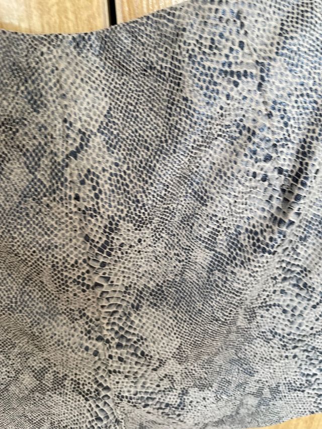 Short Zara efecto piel