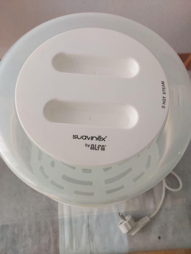 Esterilizador eléctrico marca Suavinex