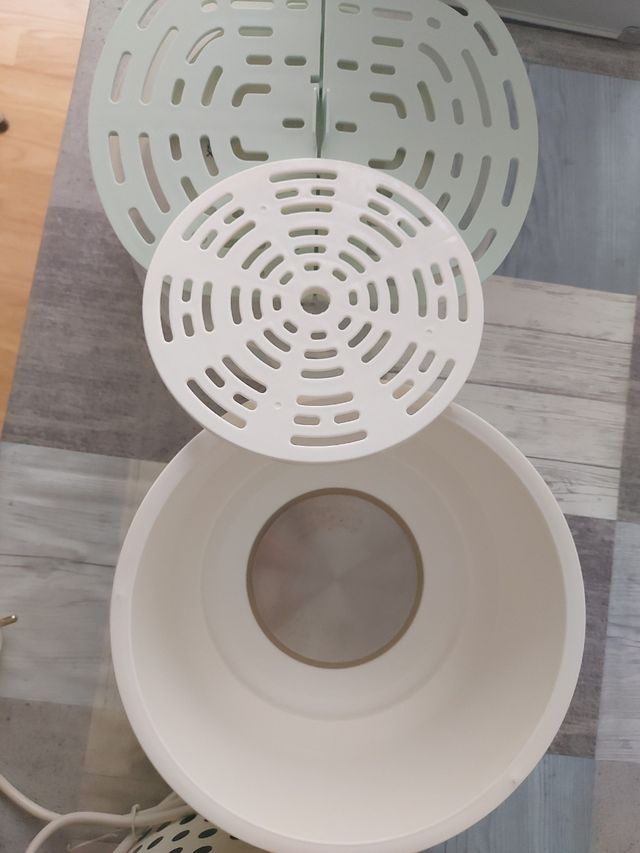 Esterilizador eléctrico marca Suavinex