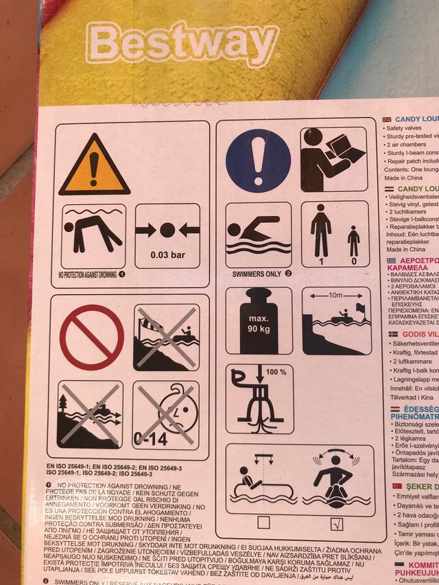 Colchoneta piscina grande.