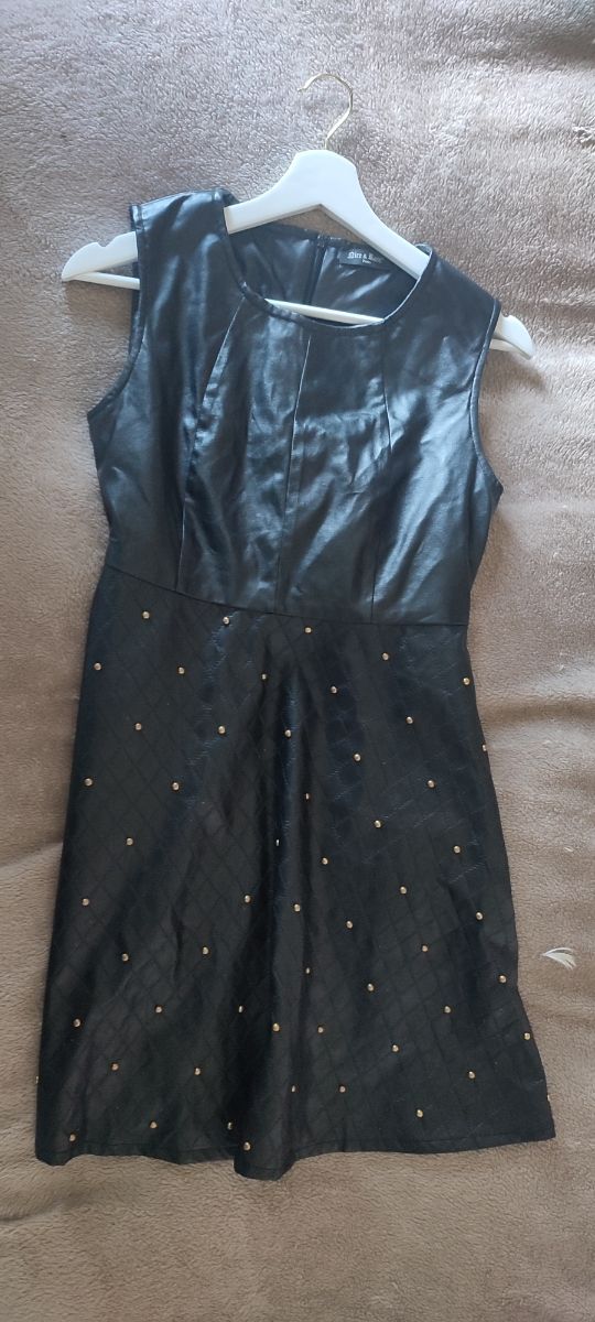 Vestido negro efecto cuero