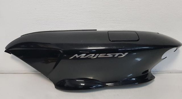 Tapa (Trasera Izquierda) Yamaha Majesty 125 2007-2