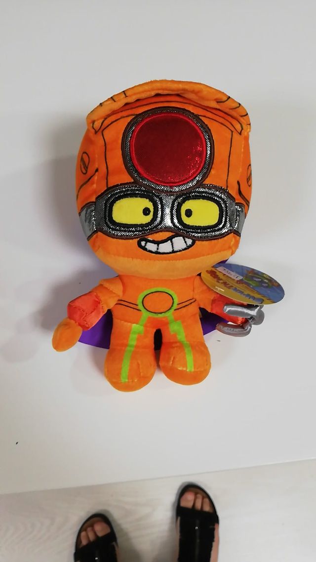 peluche superthings
