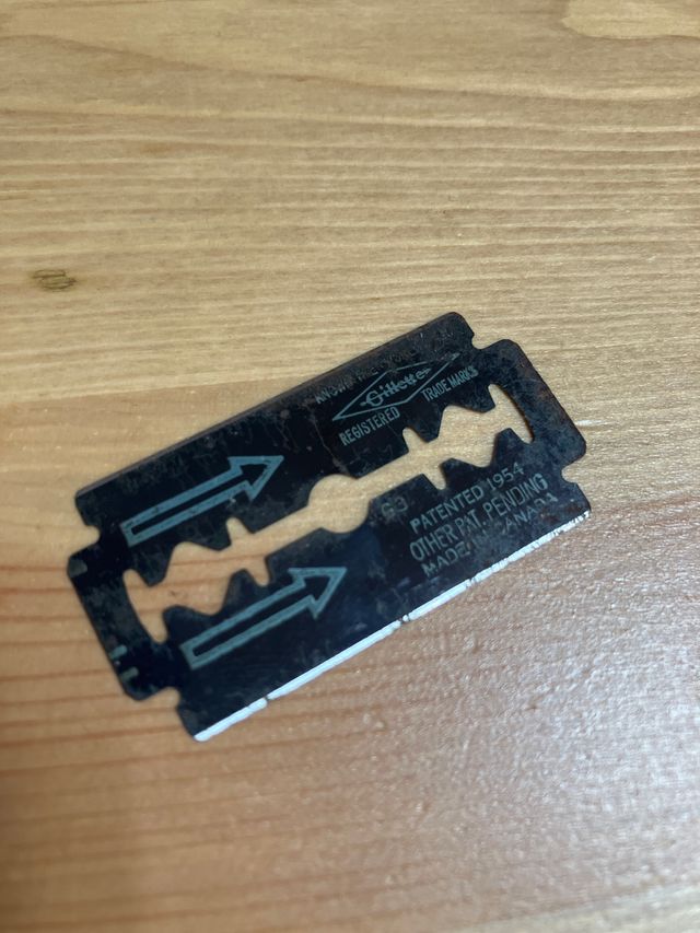 Cuchillas antiguas Gillette Blue Blade de segunda mano por 10 EUR en Gijón en WALLAPOP Cuchillas antiguas Gillette Blue Blade de segunda mano por 10 EUR en Gijón en WALLAPOP