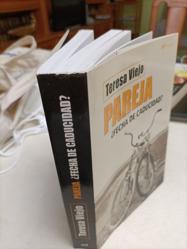 Pareja ¿Fecha de caducidad? Teresa Viejo.