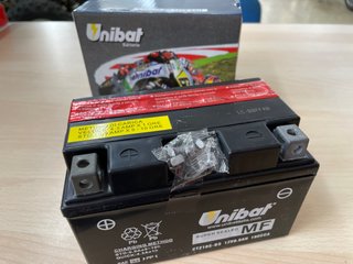 Batería nueva YTZ10S-BS