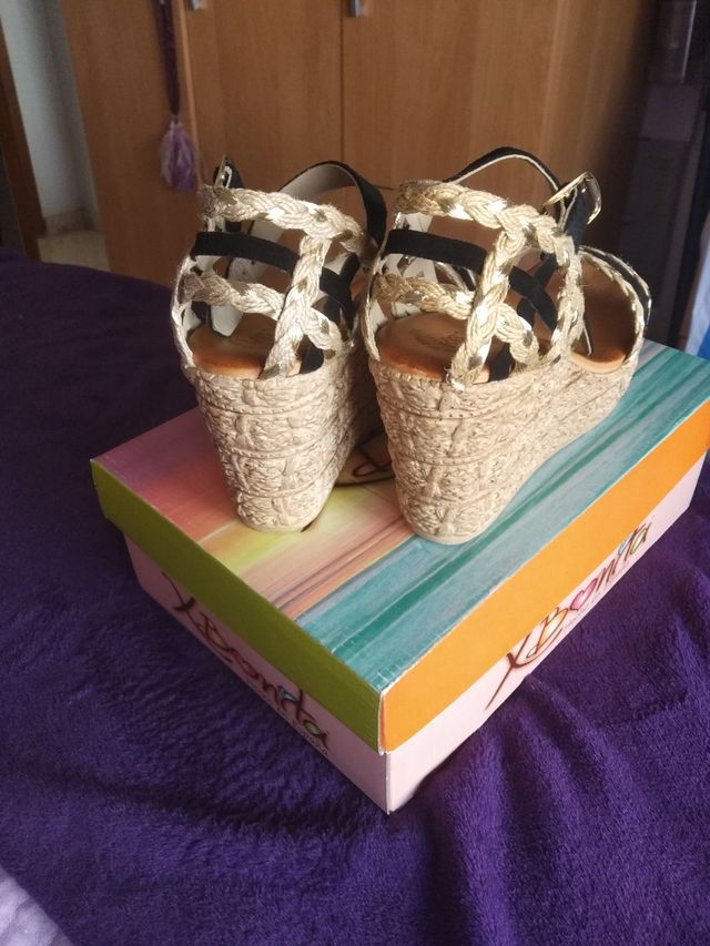 Zapatos de Cuña mujer DOS PUESTAS muy bonitas