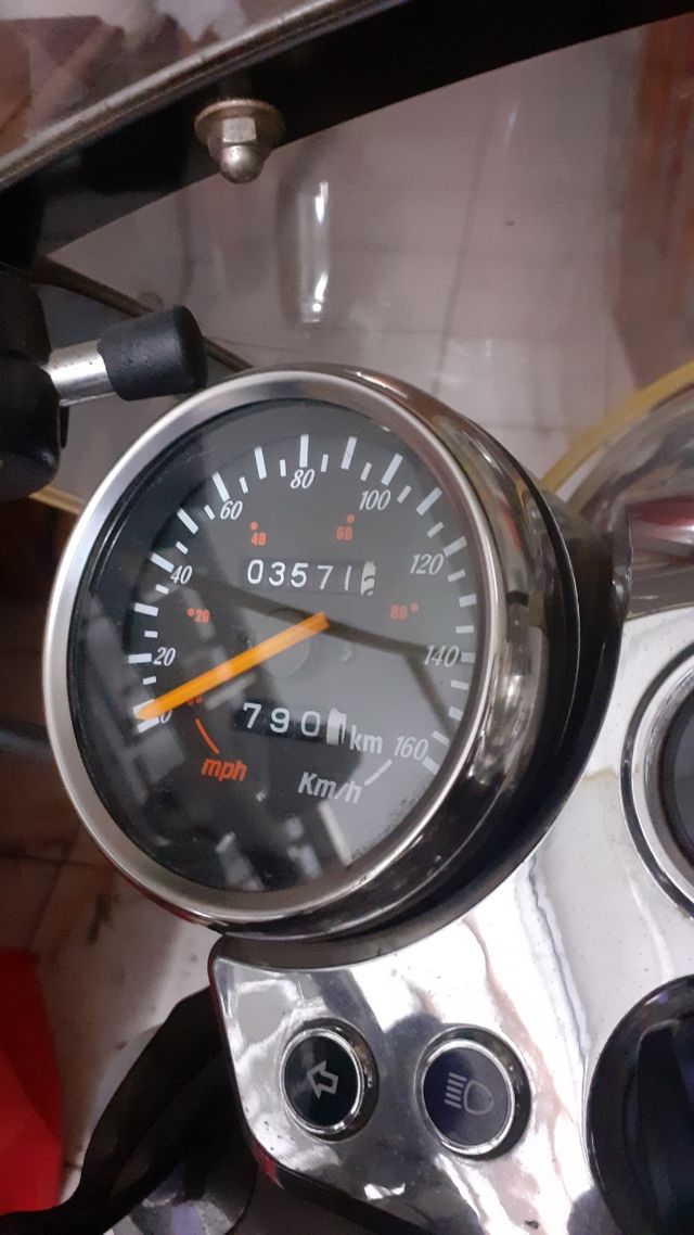 Yhosung aquila 250 cc