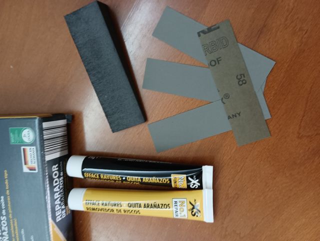 Set reparador arañazos coche,moto, bicicletas