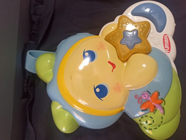 Proyector con música e imágenes