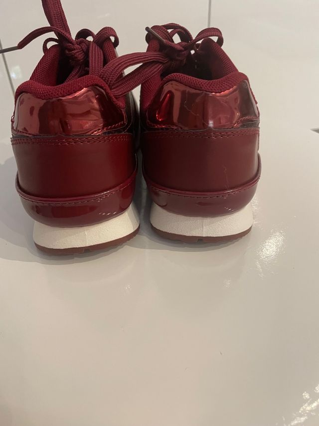 Zapatillas mujer granate