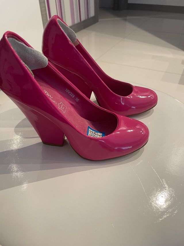 Zapatos fucsia