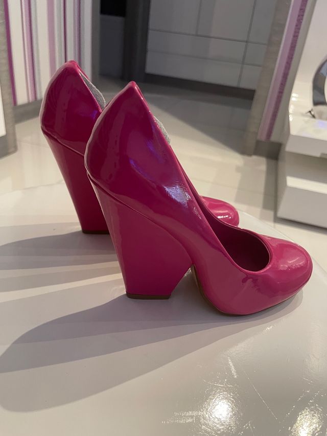 Zapatos fucsia