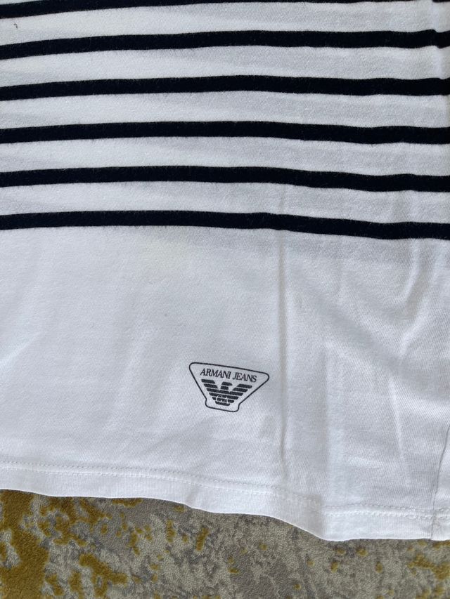 Camiseta Armani Jeans