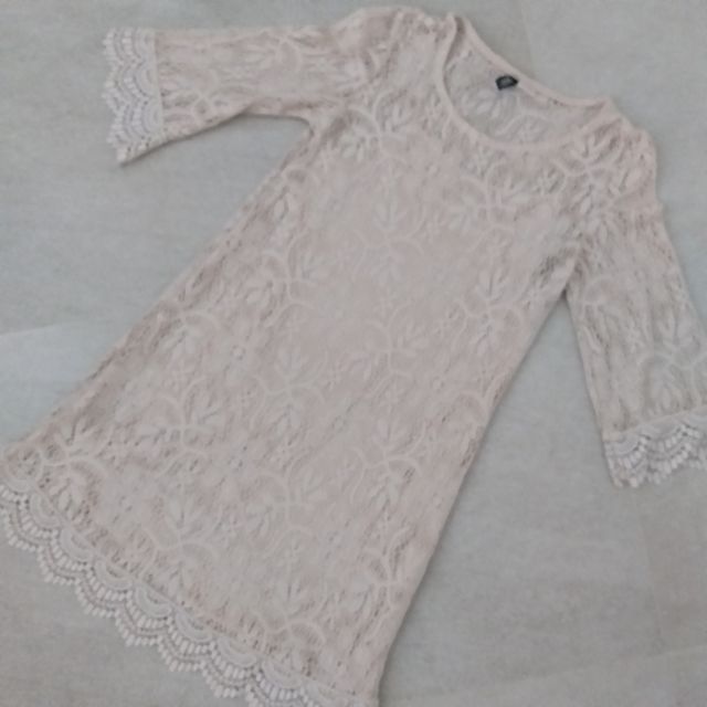 1€: Vestido crochet H&M T.34