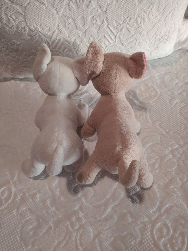 CHI CHI LOVE Originales