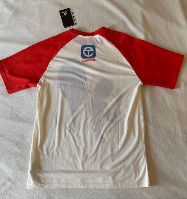 Camiseta Converse x Telfar Johan