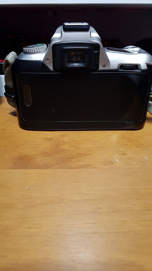 ultimo precio nikon f55.