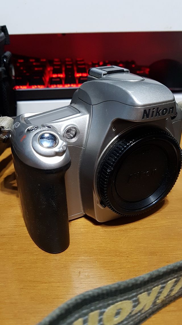 ultimo precio nikon f55.