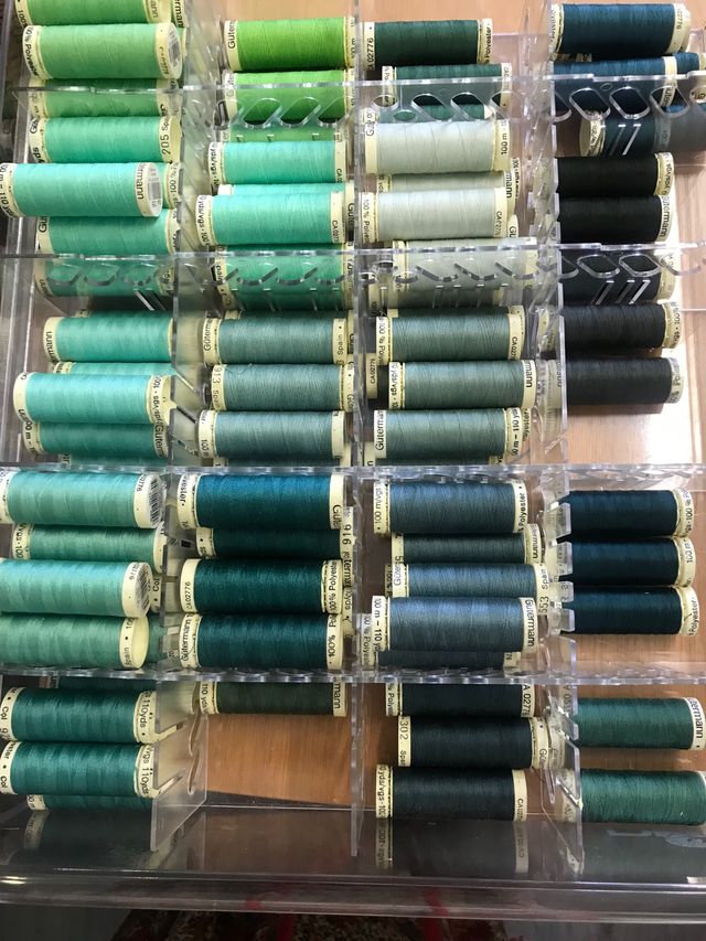 Fili per cucire marca GUTERMAN da 100 metri