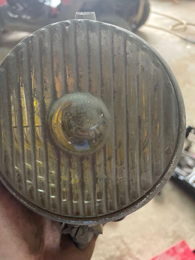 Farol antigo dos anos 1940 tipo marchal.cristal ok