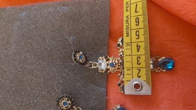 orecchini croce barocca pietre blu, verdi