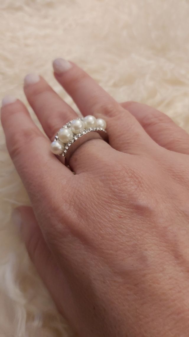 anello vintage con perle BIJOUX  NO ARGENTO