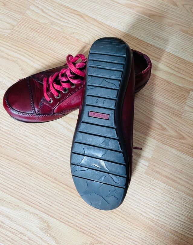 Zapatos de mujer piel de Pikolinos