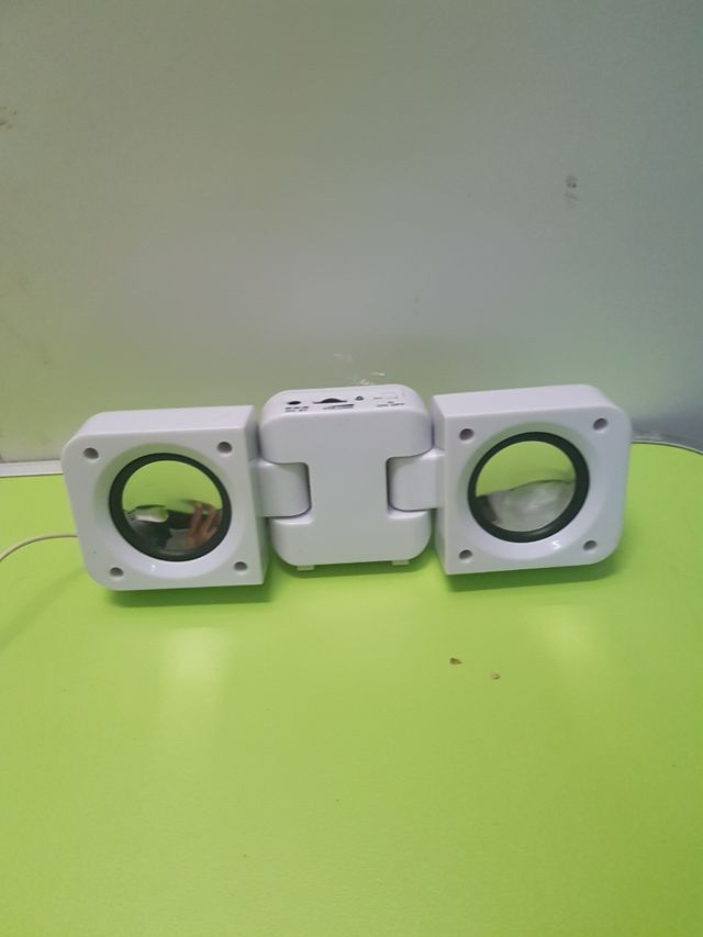 altavoces pc o movil