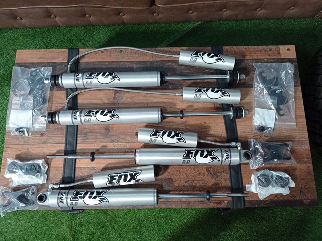 FOX - AMORTIGUADORES LAND ROVER DEFENDER 1971-2014