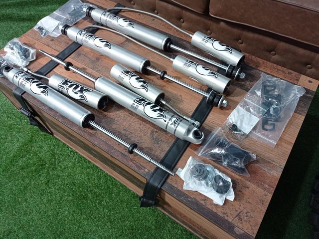 FOX - AMORTIGUADORES LAND ROVER DEFENDER 1971-2014