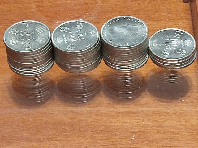 LOTE DE 34 de 100 pts Rey Juan Carlos mundial 1982