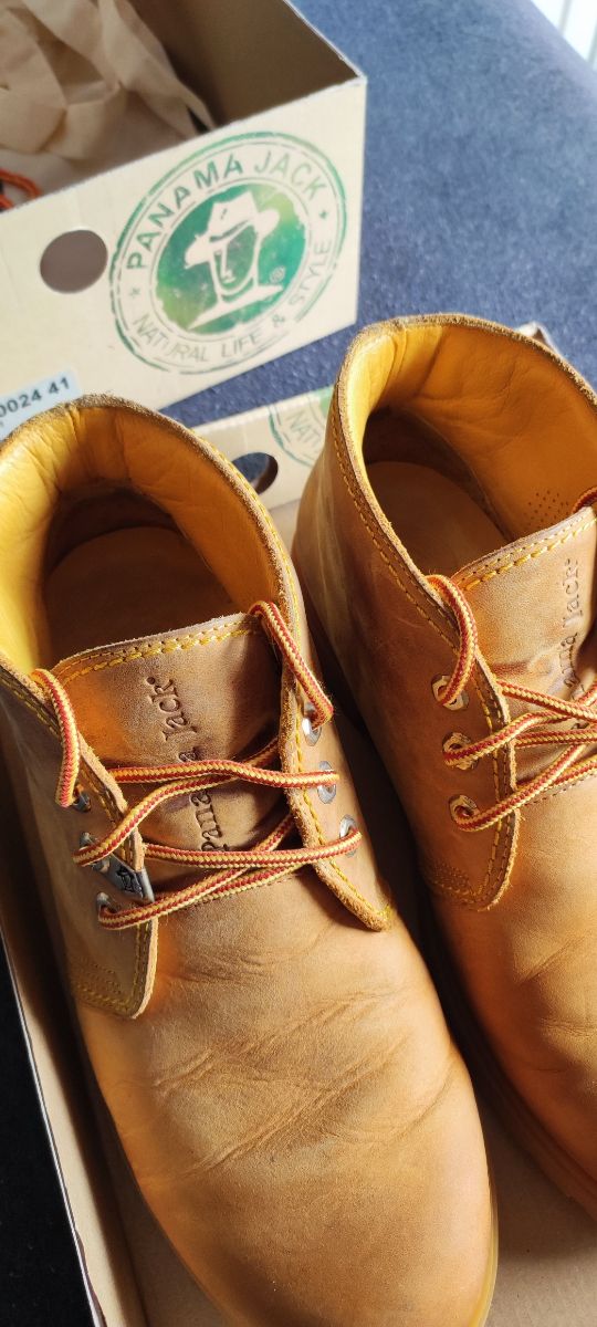 Botas Panamá jack. Muy poco uso.