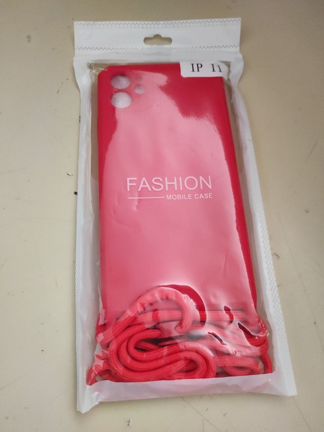 Funda para colgar iPhone 11 protector de pantalla