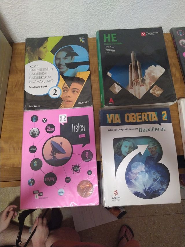 Libros segundo bachiller científico.