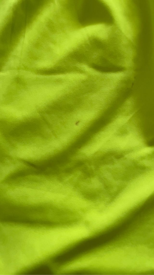 Pantalon nike amarillo