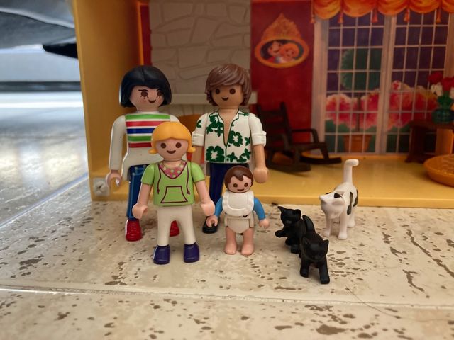CASA PLAYMOBIL